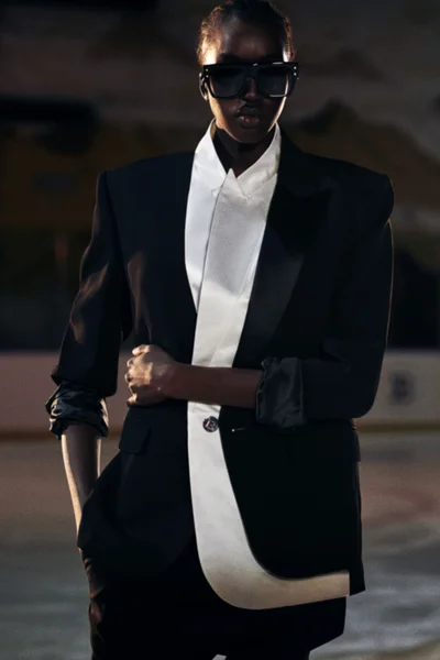 Look 24